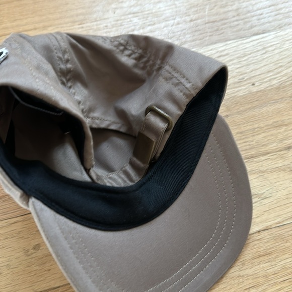 Wolf & Rita “Hot” Kids Baseball Cap - Picture 4 of 4